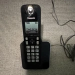 Panasonic KX-TGC350 Black Cordless Handset & Base Speakerphone Intercom Flash. Fixed Price $16.54.