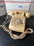 Vintage Bell System Western Electric 500 Mm Beige Rotary Dial Telephone Untested. Fixed Price $21.55.