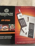 Vintage Clean 80'S Southwestern Bell FF-1700 Freedom Cordless Telephone. Fixed Price $19.99.